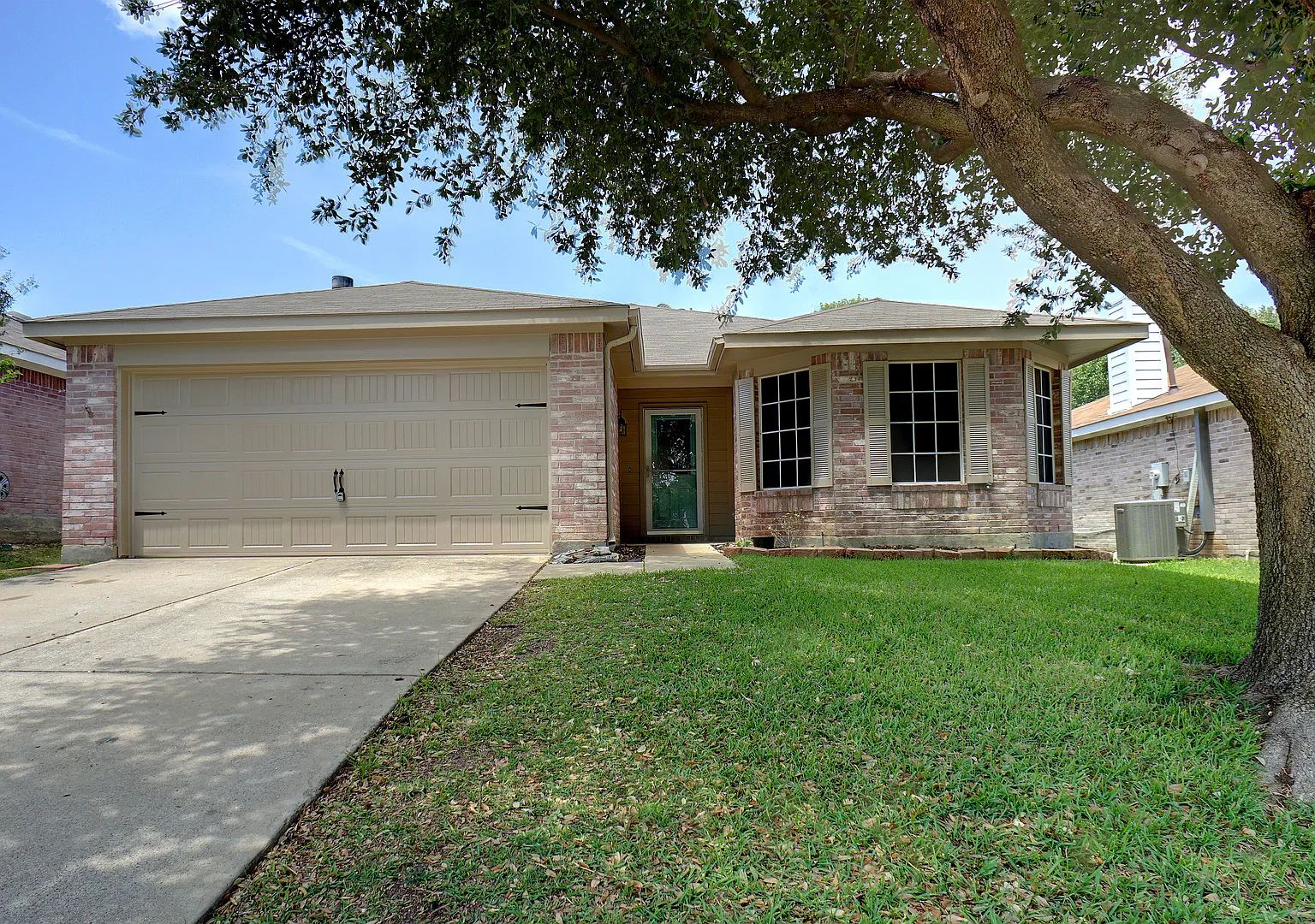 Very Nice and Updated Home — Photo 1