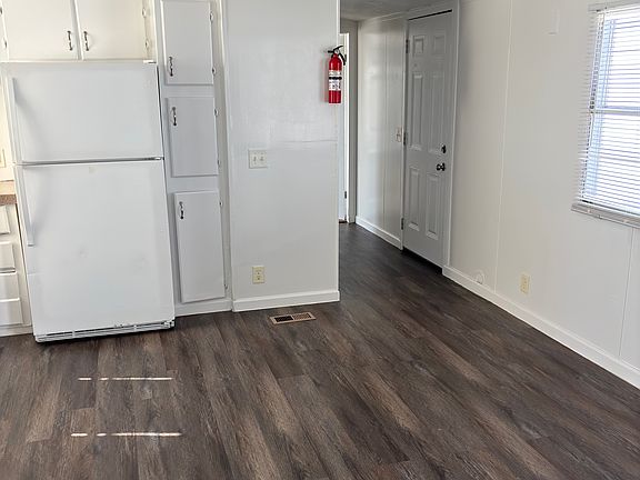 5th image of 2511 S Bypass 35 Trlr 24