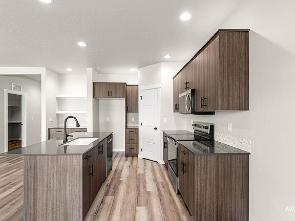 6th image of this home
