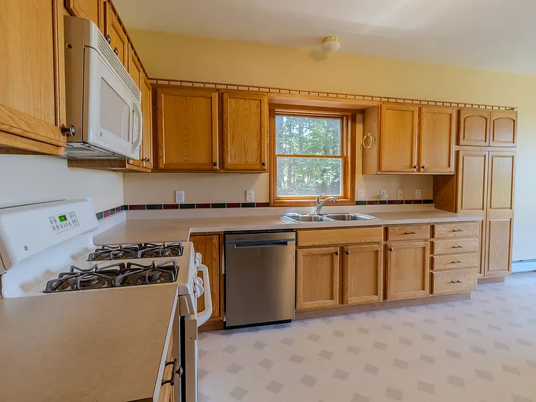 11225 S Leelanau Hwy — Photo 9