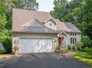 46 Olde Hall Rd, Hebron, CT 06248