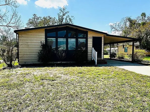1305 Calle Bonita Dr, Port Orange, FL 32129