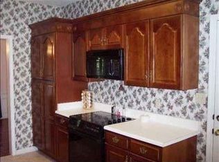 354 W Autumn Ridge Rd, Moore, SC 29369