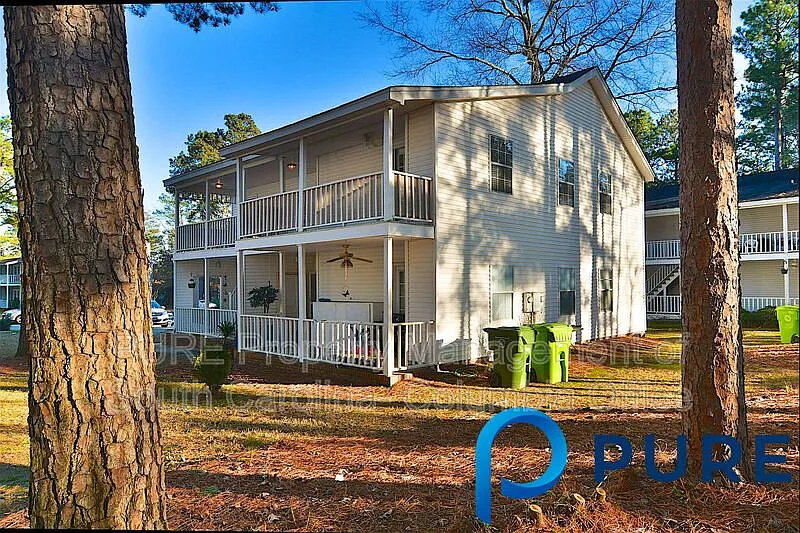 3 bed, 2.0 bath, 1290 sqft, $1,550 — Photo 4