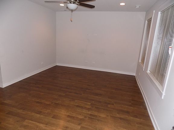 4th image of 2203 W Farwell Ave #1W