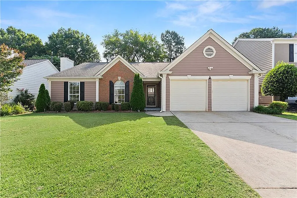 11850 Carriage Park Ln — Photo 1