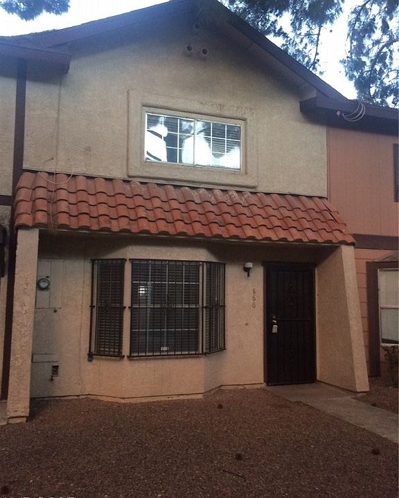 1st image of 866 W Stainglass Ln