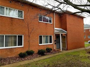 4958 Caroline Dr, Warrensville heights, OH 44128