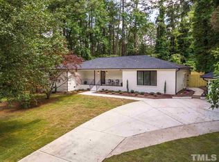 1101 Askham Dr, Cary, NC 27511