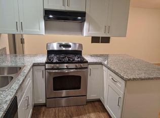 530 Raleigh St #B, Glendale, CA 91205