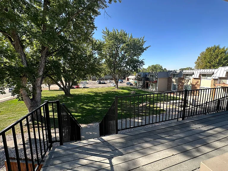 Stone Gate Apartments — Photo 27