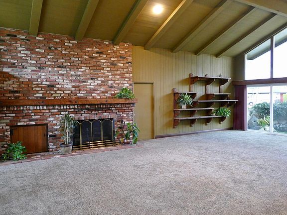 5th image of 838 Maryhurst Dr