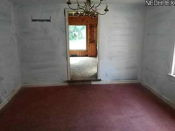 3rd image of 33 Upland Ave