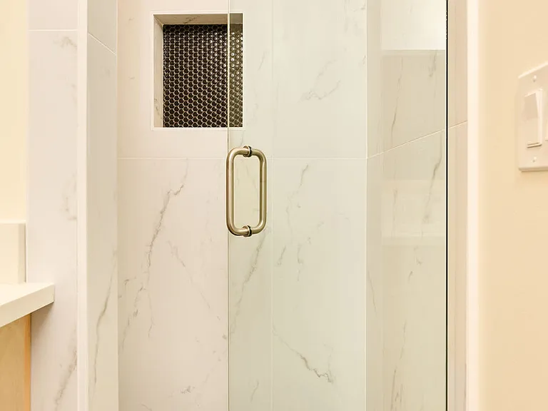 Second view of the private bath.