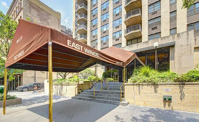 Rented by Halstead Real Estate | media 26