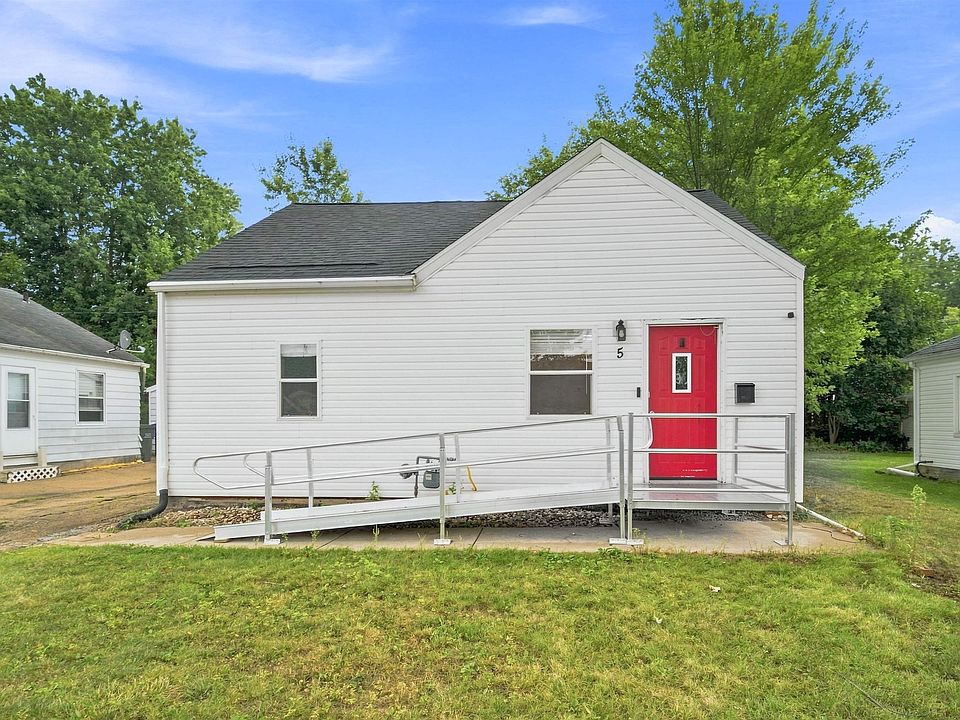 1st image of 5 Armstrong Ct
