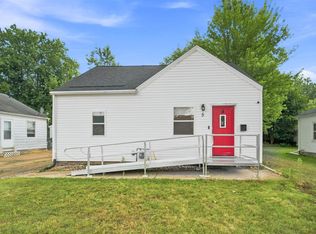 5 Armstrong Ct, Kaukauna, WI 54130