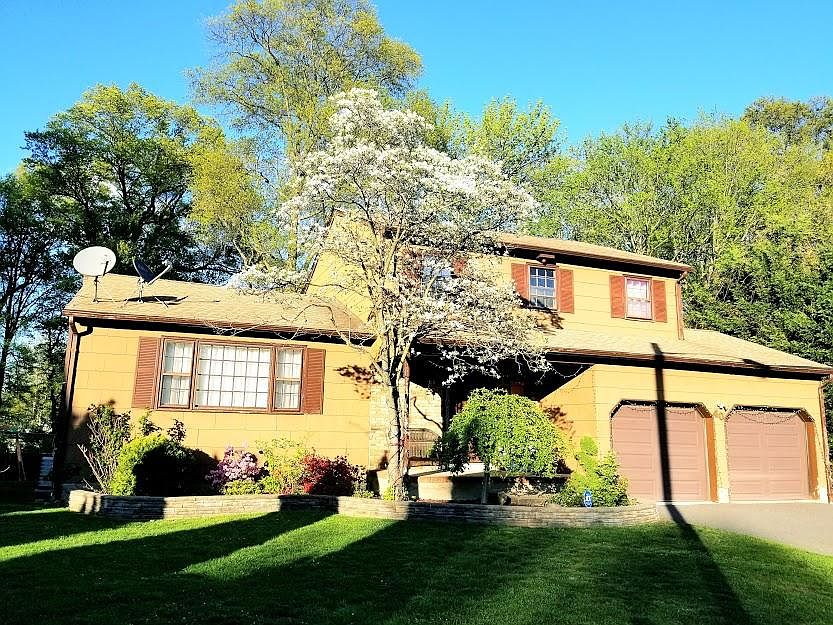 Front yard with beautiful Landscaping