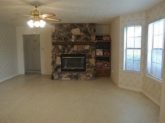 2nd image of 106 Darla Dr