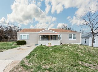 8815 Bobb Ave, Saint Louis, MO 63114