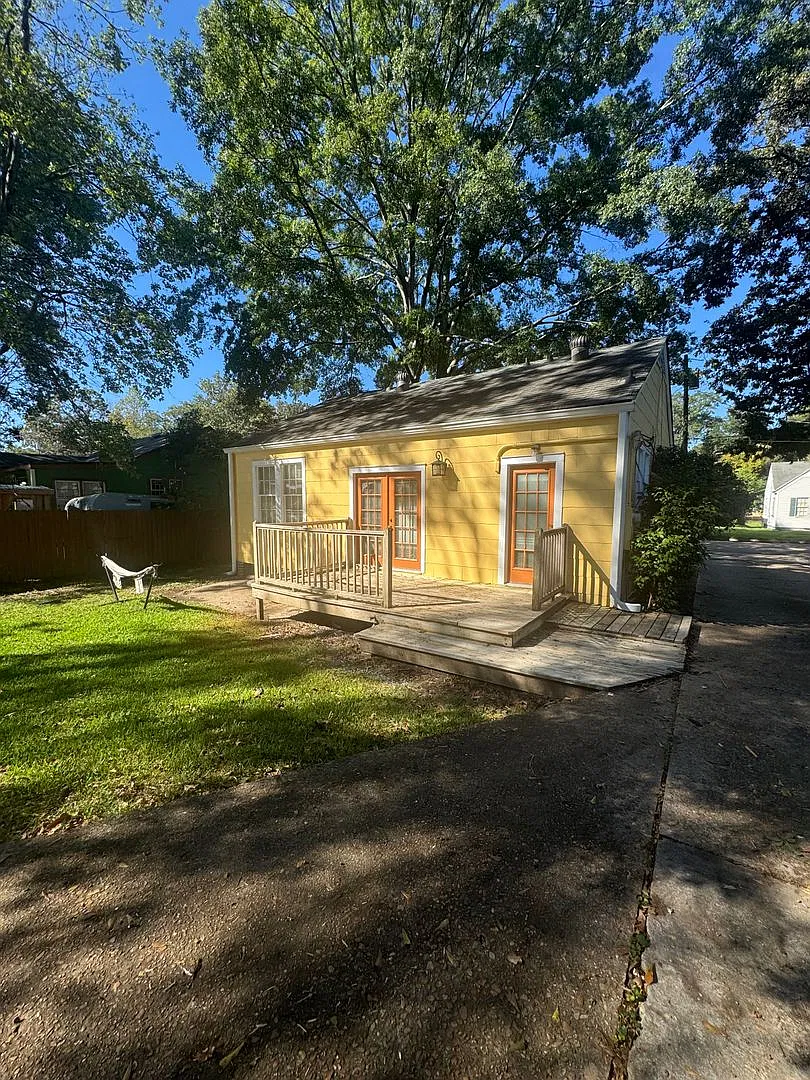 Nice 2 Bedroom House In Fondren — Photo 2