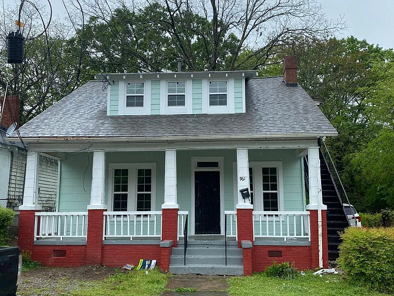 961 Lena St NW #A — Photo 1