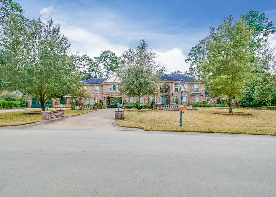 1st image of 19003 Timberlake Oaks Dr
