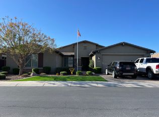 805 W Honey Locust Ave, San Tan Valley, AZ 85140