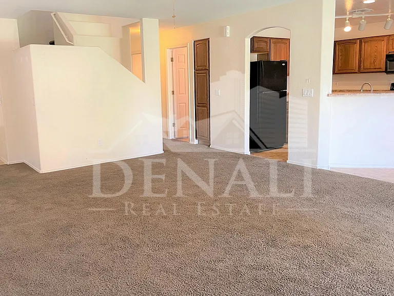 31443 N Cactus Dr — Photo 4