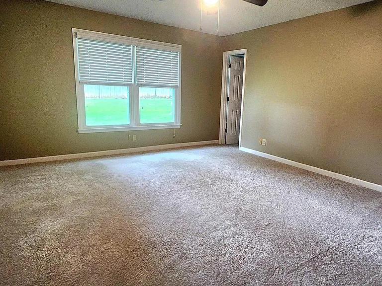 1006 Wood Cir — Photo 13