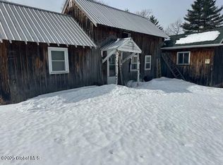 263 Mutton Hollow Rd, Moriah, NY 12960