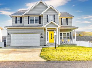 1117 Bailey Cir, Morgantown, WV 26508