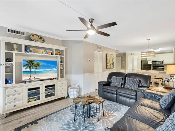 10 Lemoyne Ave Unit 112, Hilton Head Island, SC 29928