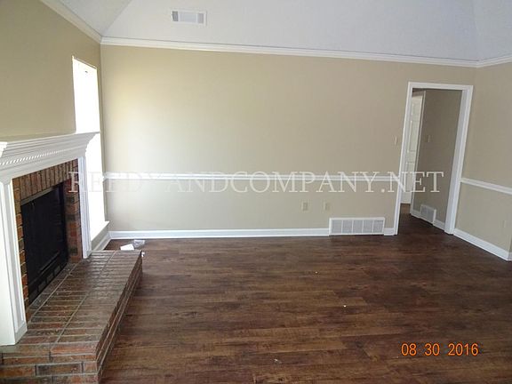 3rd image of 4623 Vescovi Ln