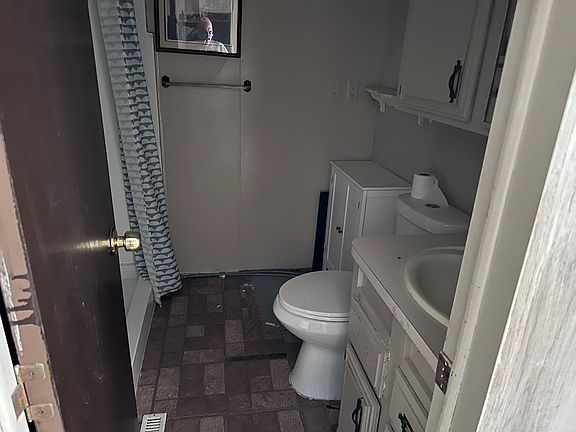 2nd image of 5150 Boggy Creek Rd #D15