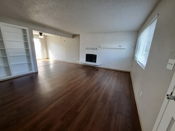 321 School St SE APT 2, Lacey, WA 98503