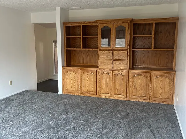 2774 Jessica Cir — Photo 12