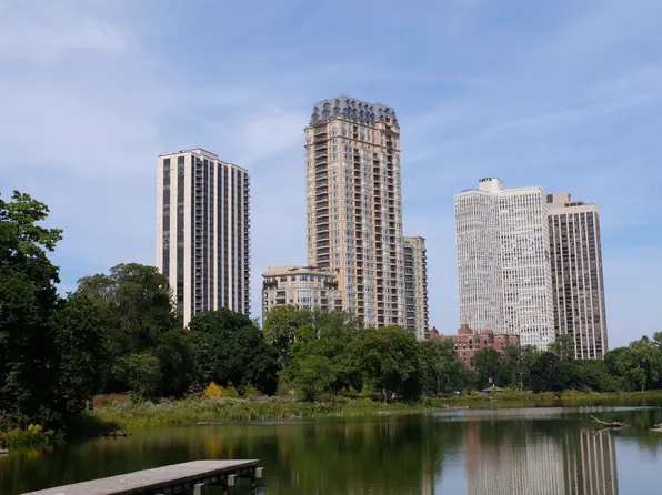 2550 N Lakeview Ave Unit S701, Chicago, IL 60614