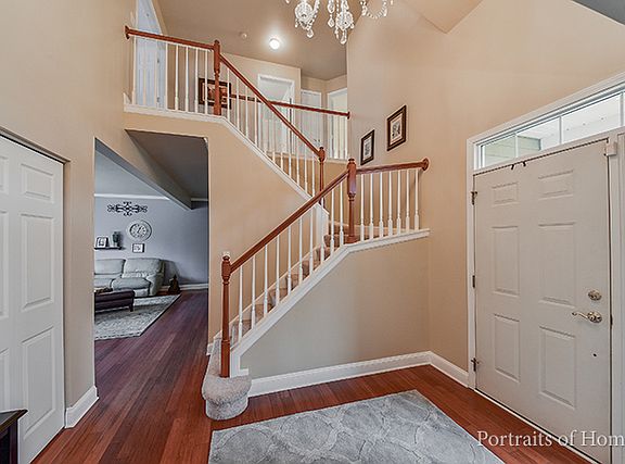 2nd image of 303 Magnolia Dr