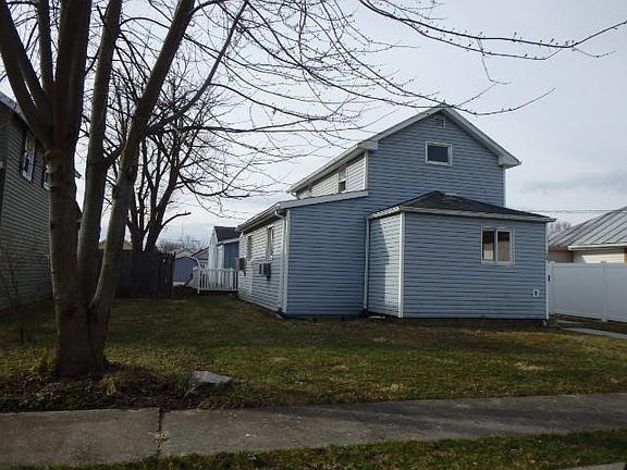 2nd image of 315 Lawn Ave