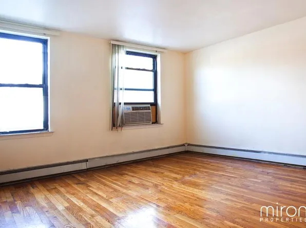 254 Bedford image 1 of 6