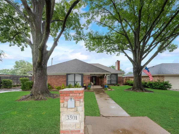 3501 Danbury Dr, Arlington, TX 76016