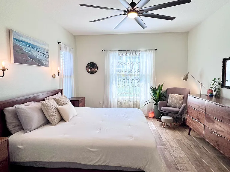 4846 Lake Breeze Ter — Photo 7