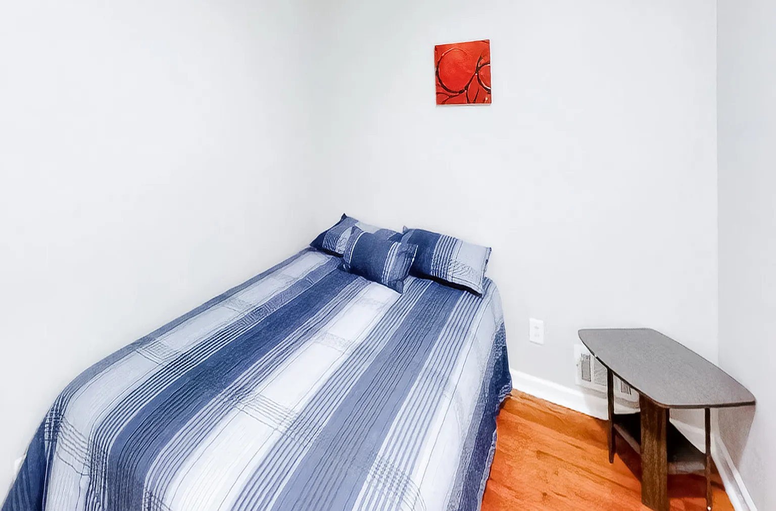 4 bed, 2.0 bath, 2000 sqft, $754 — Photo 1