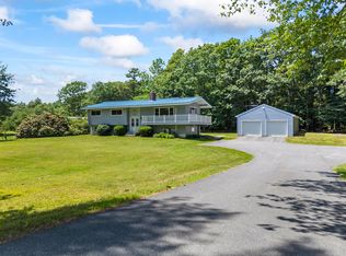 232 Augusta Rd, Topsham, ME 04086