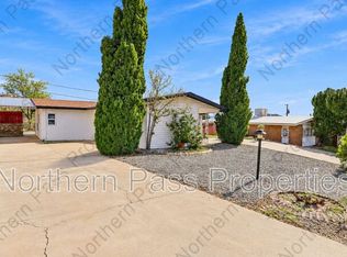 208 Carnival Dr, El Paso, TX 79912