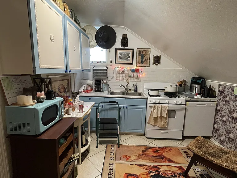 4316 Baronne St — Photo 3