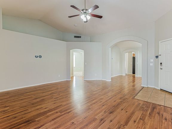 4th image of 2625 S 156th Ave
