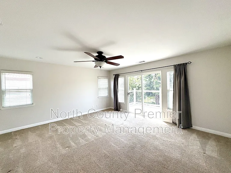 6071 Paseo Pradera — Photo 30