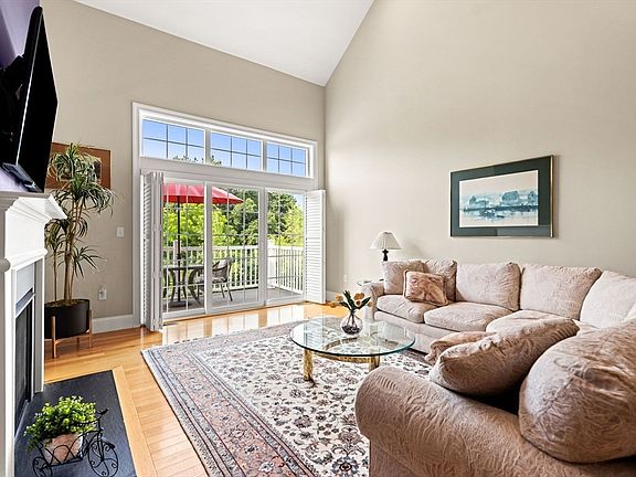 5th image of 100 Kirkbride Dr Unit 109